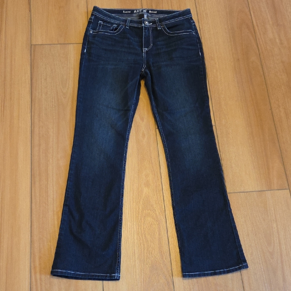 Apt. 9 Bootcut Jeans